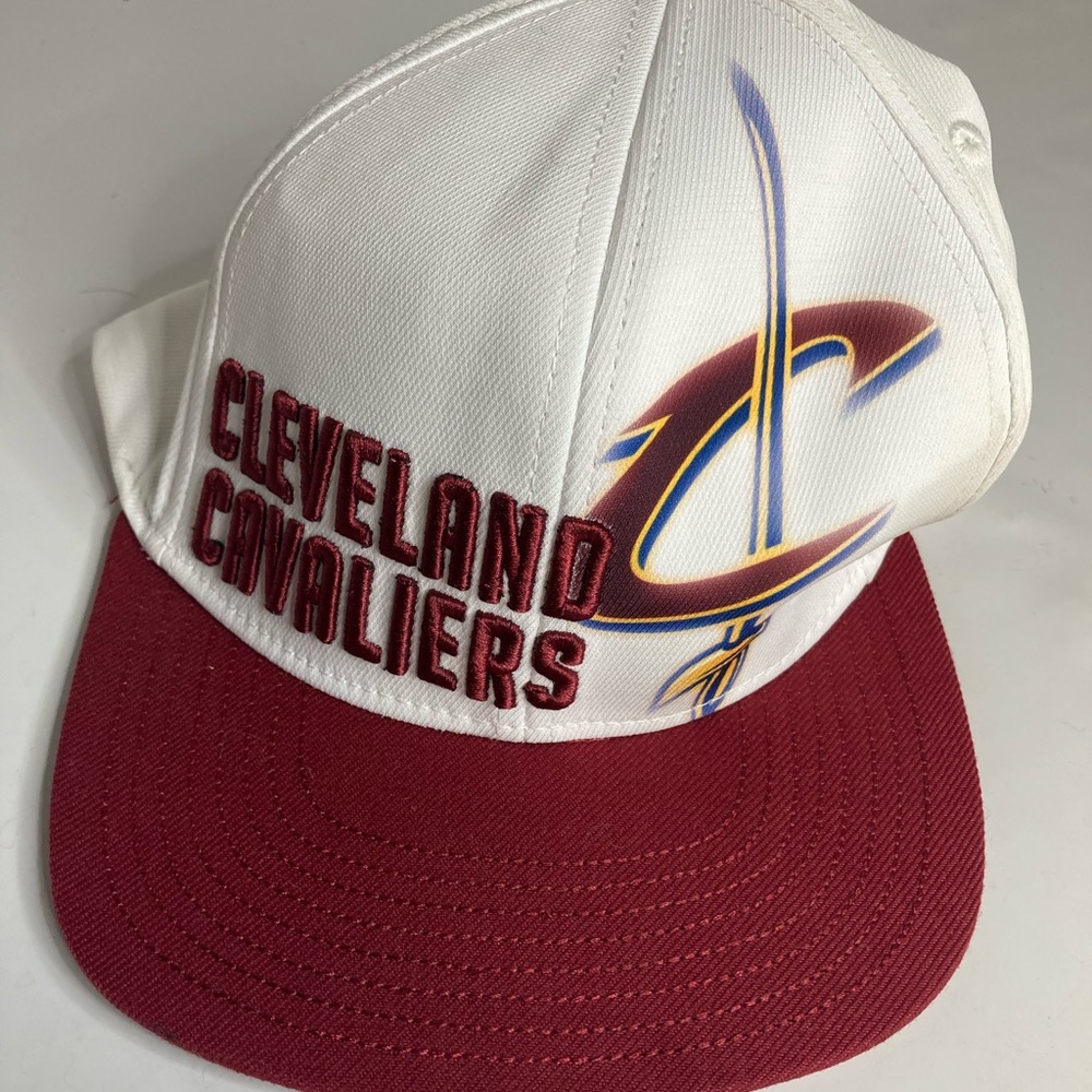 Cleveland Cavaliers NBA adidas adjustable baseball cap